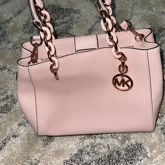 NWT Michael Kors Bubble Gum Pink with Rose Gold - Picture 1 of 9